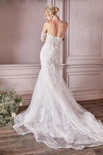Load image into Gallery viewer, LONG SLEEVE LACE BRIDAL GOWN