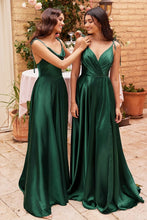 Load image into Gallery viewer, Simply Elegant Satin A line Gown - Ladivine BD104