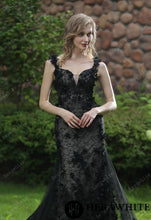 Load image into Gallery viewer, HW3055 HERAWHITE Stunning 3D Petal Lace Wedding Dress And Sparkle Tulle