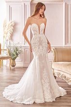Load image into Gallery viewer, Trumpet style strapless sweet heart neckline lace appliqued romantic wedding gown
