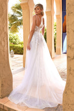 Load image into Gallery viewer, LOVELY LACE WEDDING GOWN WITH OVERSKIRT