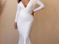 Load and play video in Gallery viewer, FITTED MERMAID WEDDING GOWN