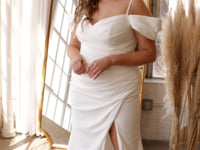 Load and play video in Gallery viewer, STYLISH OFF THE SHOULDER CREPE GOWN