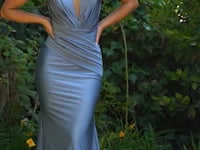 Load and play video in Gallery viewer, Jersy Stretchy Evening Gown - Ladivine CD912