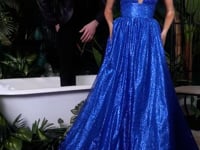 Load and play video in Gallery viewer, Ladivine CD996 - LAYERED GLITTER BALL GOWN