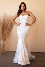 Load image into Gallery viewer, FITTED SATIN STRAPLESS GOWN WITH BLOUSON SLEEVES