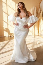 Load image into Gallery viewer, FITTED SATIN STRAPLESS GOWN WITH BLOUSON SLEEVES