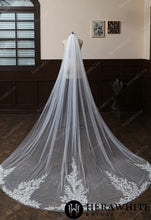 Load image into Gallery viewer, Dramatic And Dreamy Lace Tulle Cathedral-Length Wedding Veil
