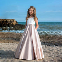 Load image into Gallery viewer, Satin A Line Flower Girls Dress With Pockets
