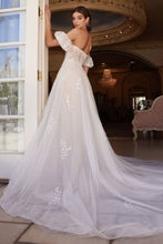 Load image into Gallery viewer, WILLOW BRIDAL GOWN
