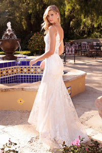 FITTED LACE MERMAID BRIDAL GOWN