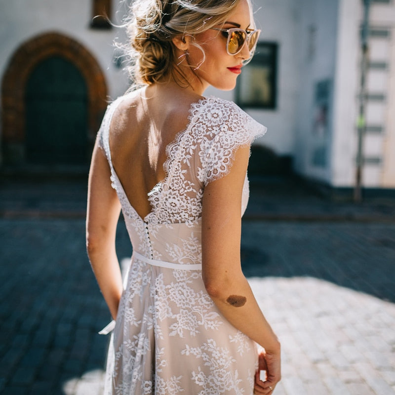 Light Champagne Lace Appliques A Line Cap Sleeve Sexy Backless Bridal Gown White-Nude / 8 Light Champagne Lace Appliques A Line Cap Sleeve Sexy Backless Bridal Gown White-Nude / 8